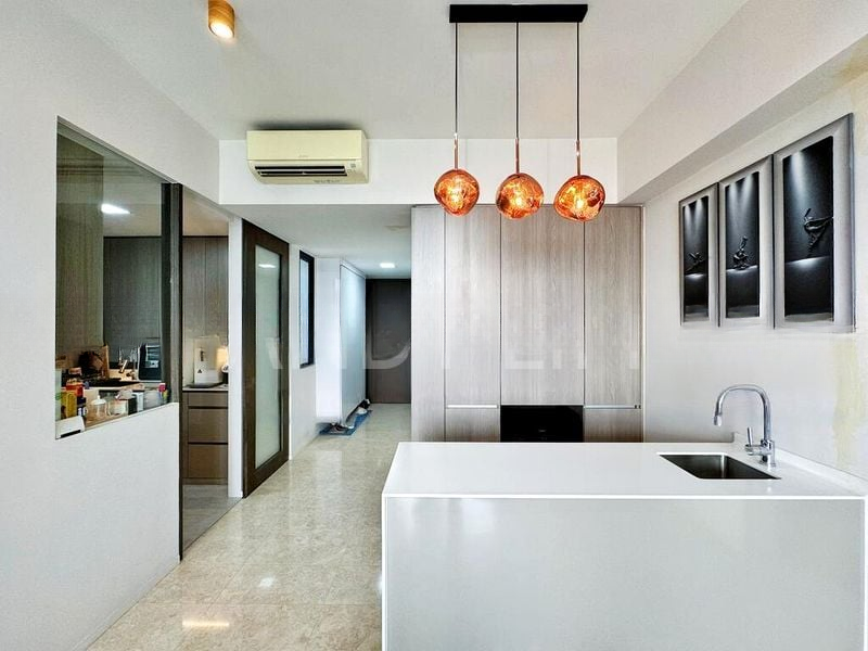 THE CLEMENT CANOPY 8