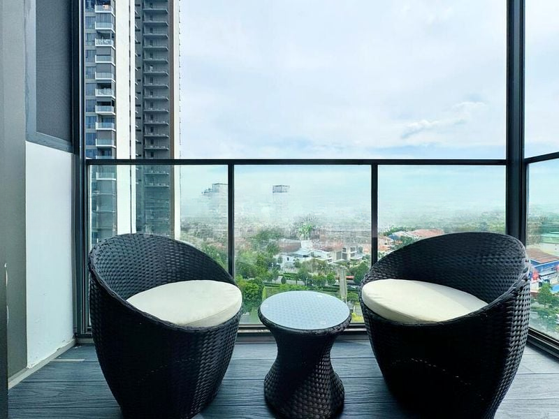 THE CLEMENT CANOPY 15