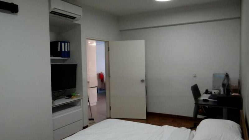 YONG SIAK COURT 9