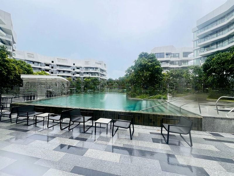 CORALS AT KEPPEL BAY 11