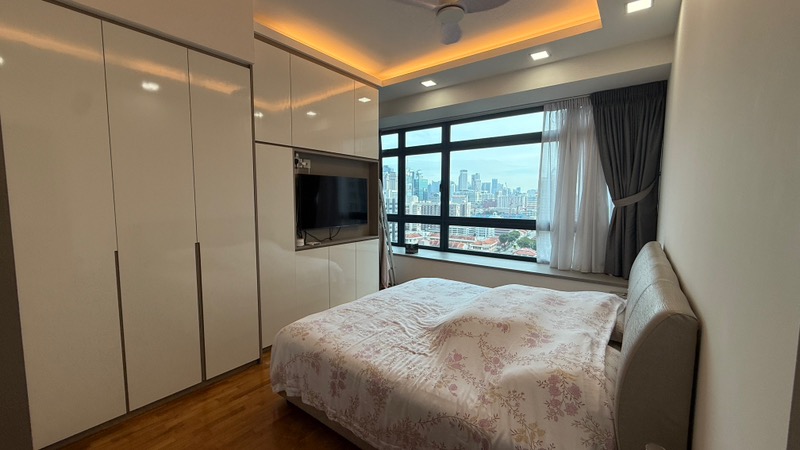 CITY SQUARE RESIDENCES 18