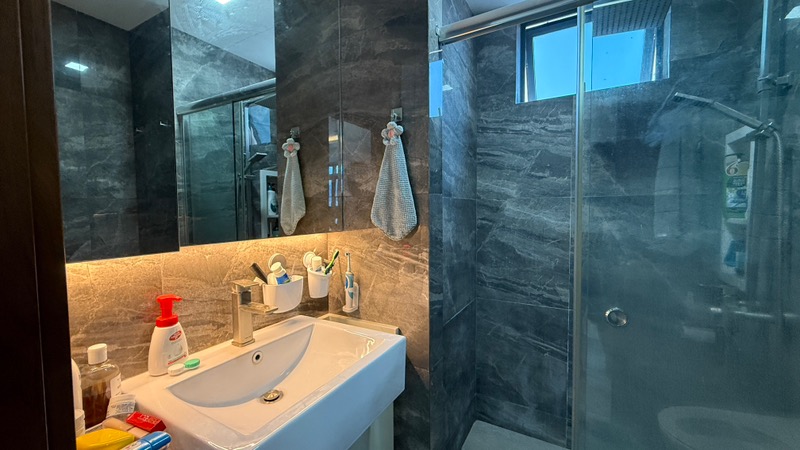 CITY SQUARE RESIDENCES 10