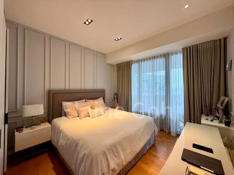 MARINA BAY SUITES 7