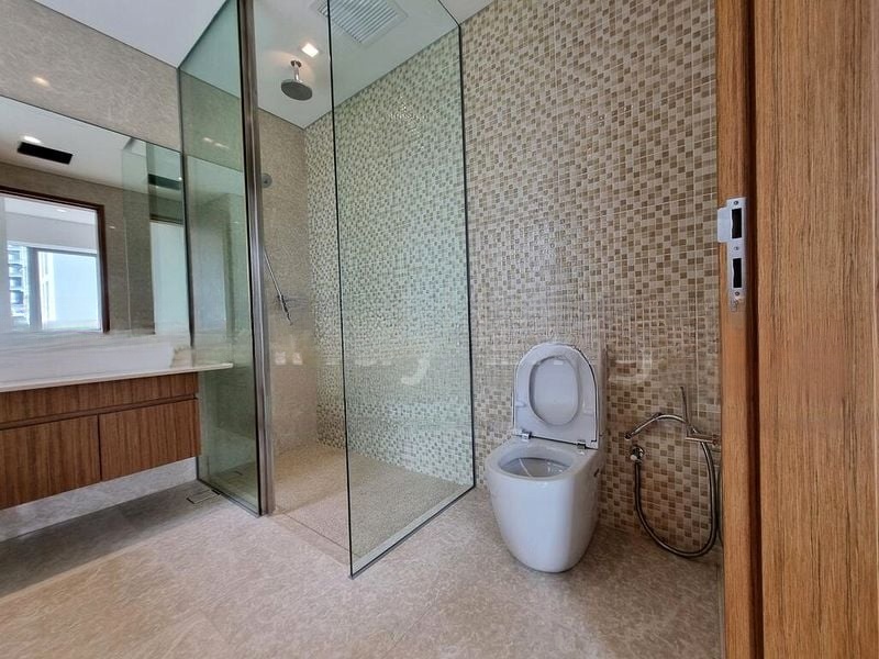 SKYLINE @ ORCHARD BOULEVARD 8