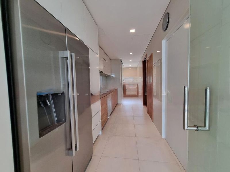 SKYLINE @ ORCHARD BOULEVARD 14