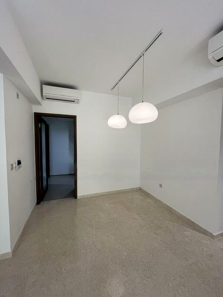 SEASIDE RESIDENCES 8