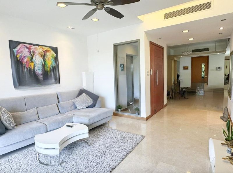 THE BERTH BY THE COVE 7