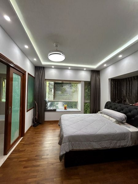 THE SHAUGHNESSY 10