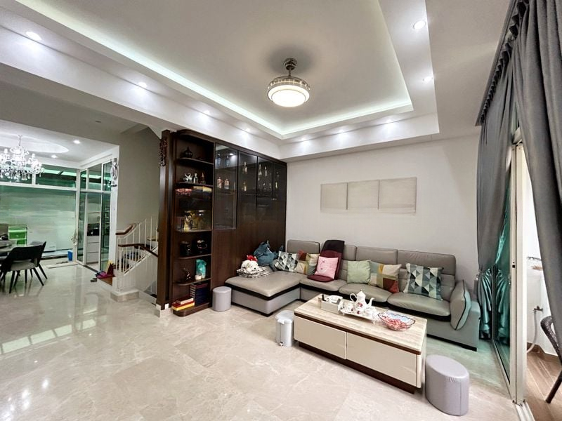THE SHAUGHNESSY 1