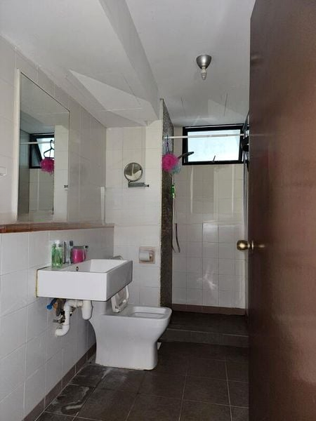 FERNWOOD TOWERS 6