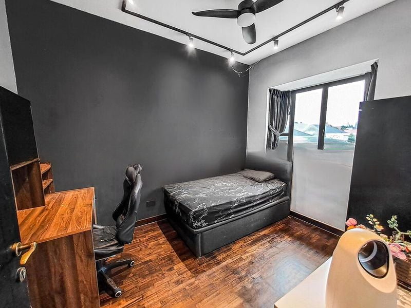 PALM HAVEN 8