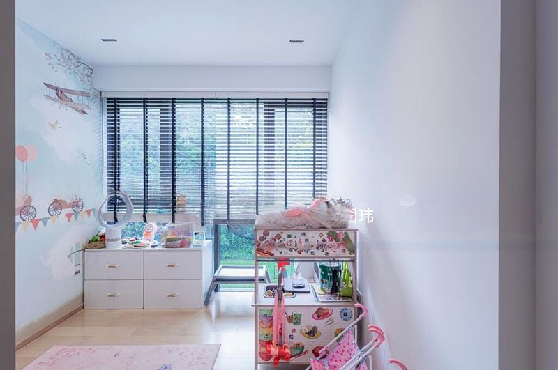 GRANDEUR PARK RESIDENCES 10