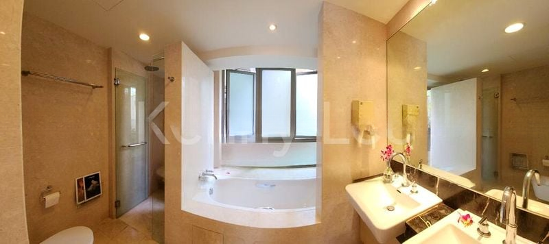 THE BERTH BY THE COVE 6