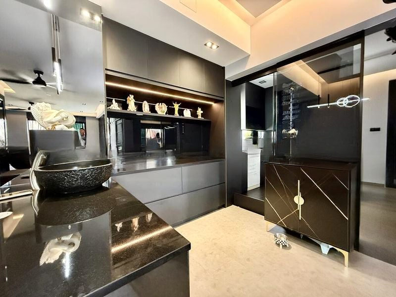 PALM HAVEN 9