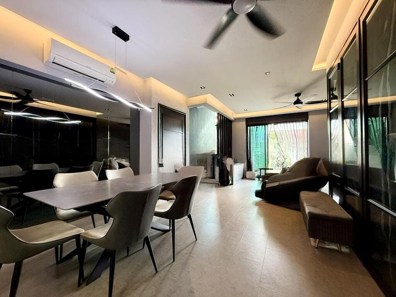 PALM HAVEN 5