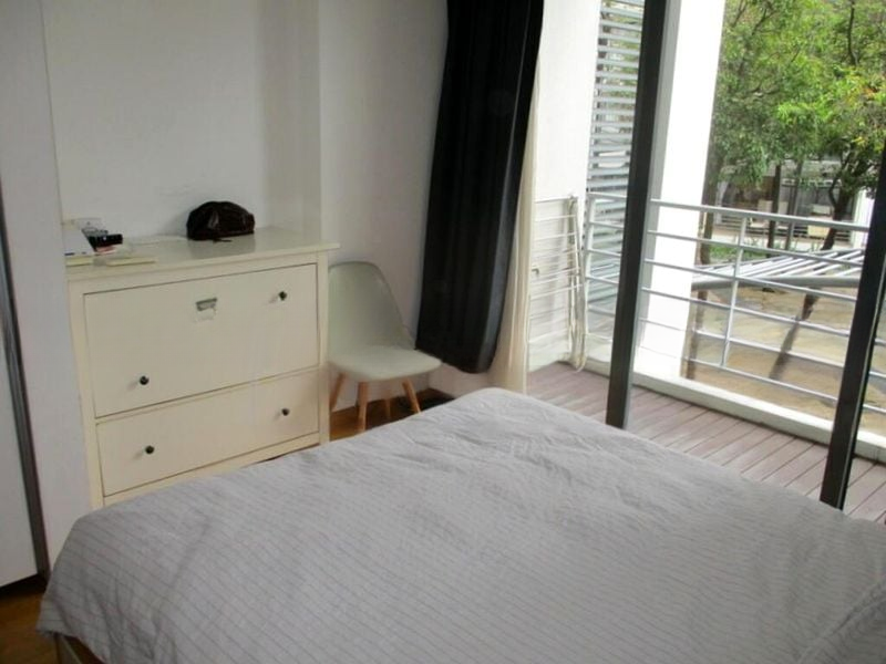 THE PIER AT ROBERTSON 9