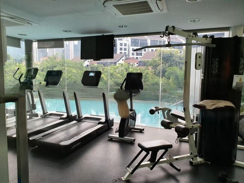 THE PIER AT ROBERTSON 3