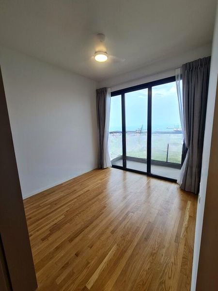 AVENUE SOUTH RESIDENCE 4