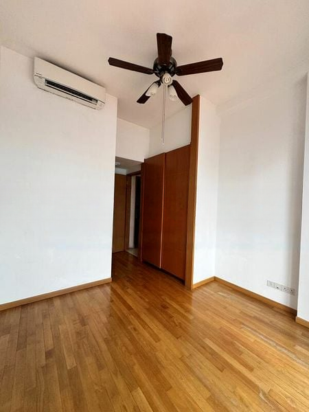 THE PIER AT ROBERTSON 6