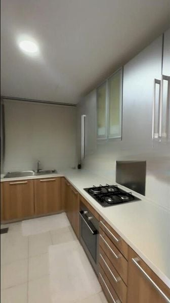 THE PIER AT ROBERTSON 7