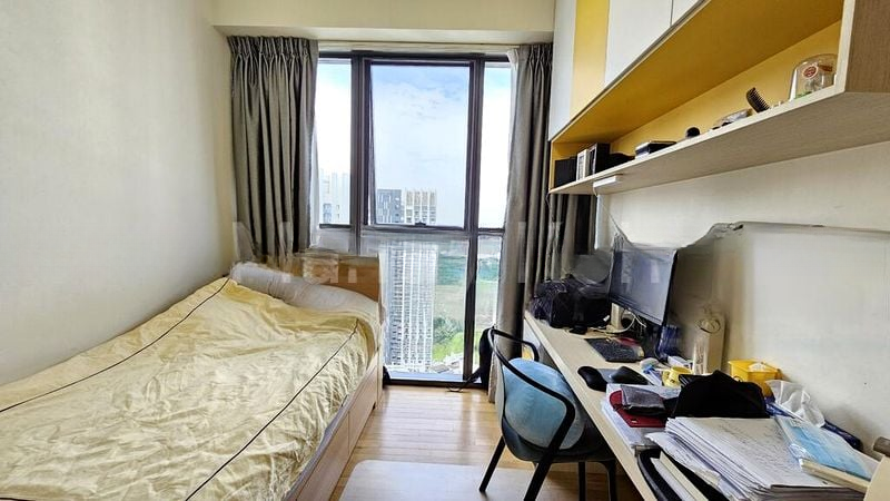 COMMONWEALTH TOWERS 8