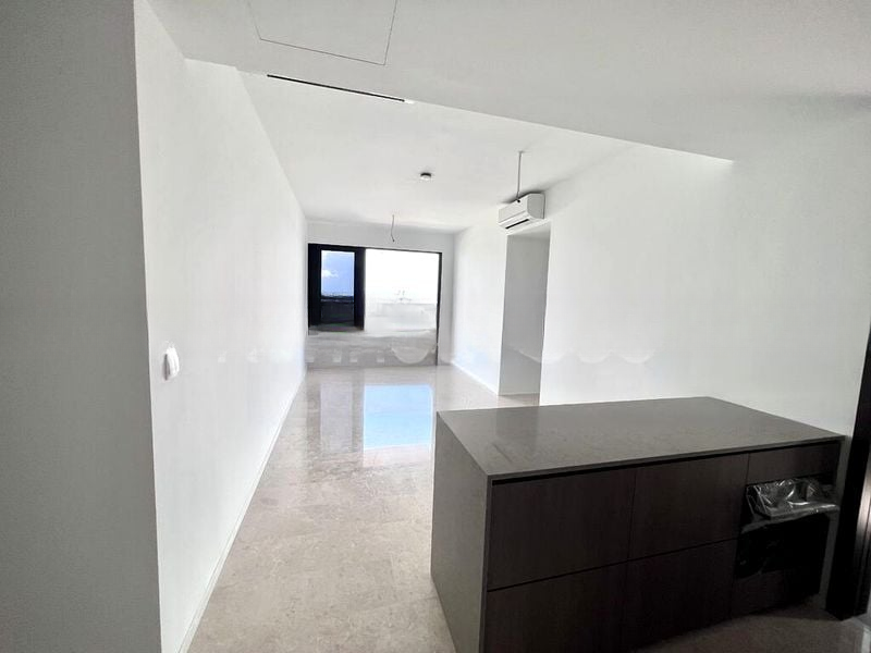 AVENUE SOUTH RESIDENCE 6