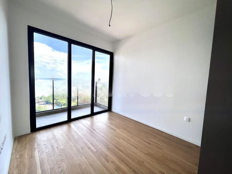 AVENUE SOUTH RESIDENCE 4