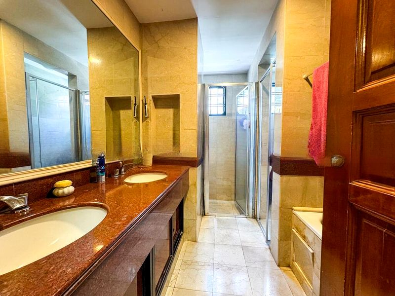 WOODGROVE ESTATE 5