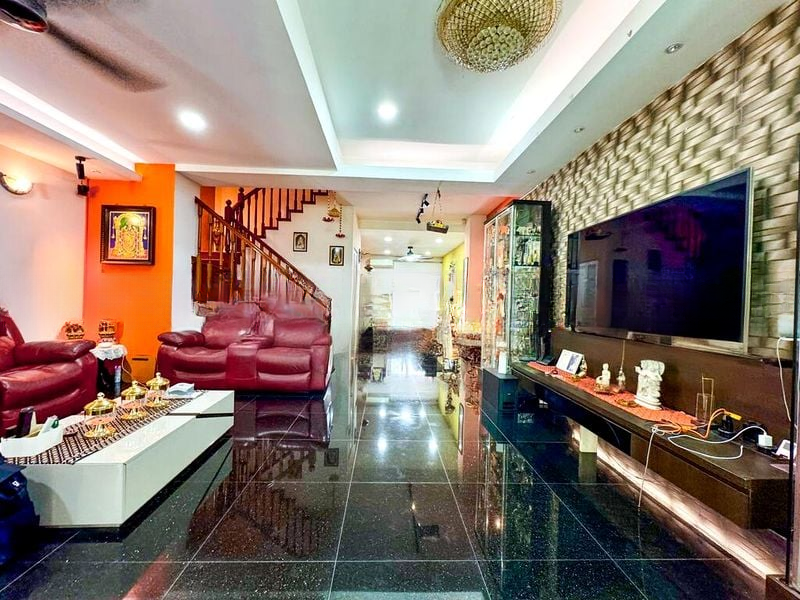 WOODGROVE ESTATE 13