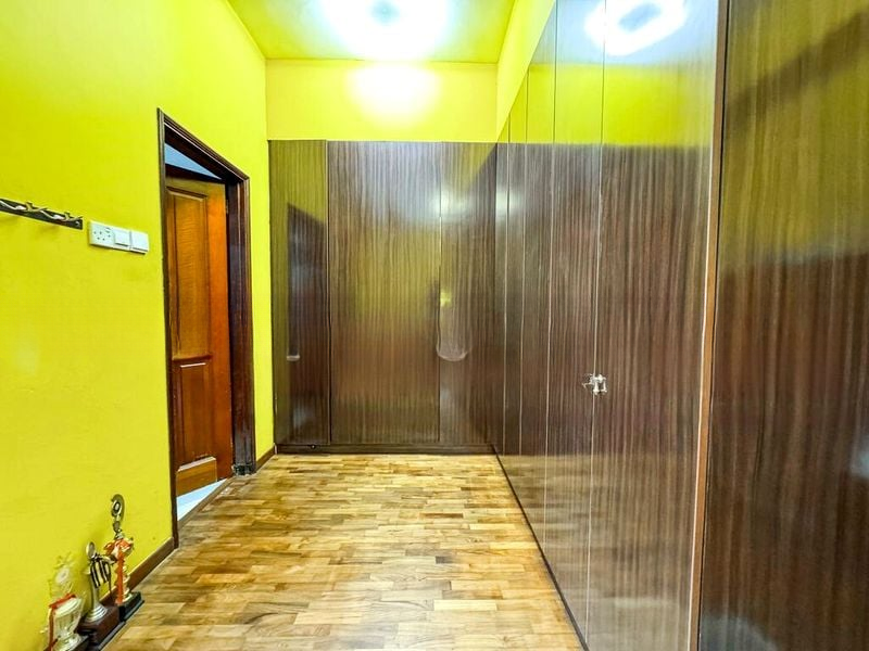 WOODGROVE ESTATE 7