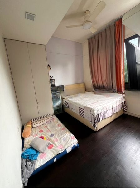 VILLAGE @ PASIR PANJANG 4