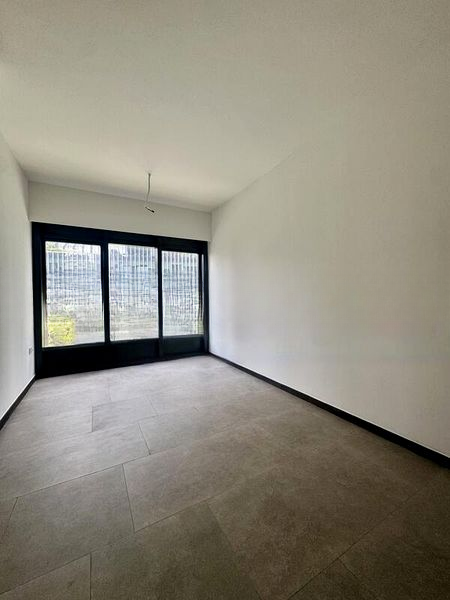 MIDTOWN MODERN 7