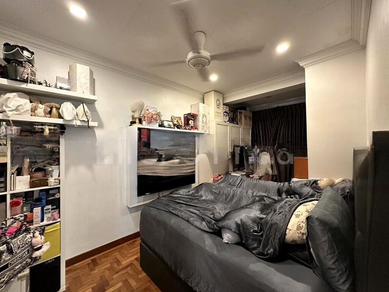 PEPPERMINT GROVE 5