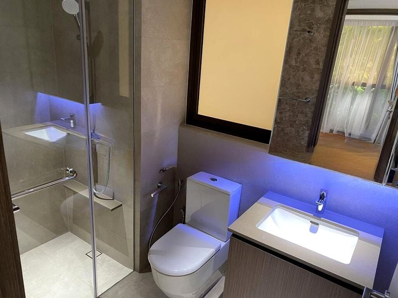 SEASIDE RESIDENCES 9