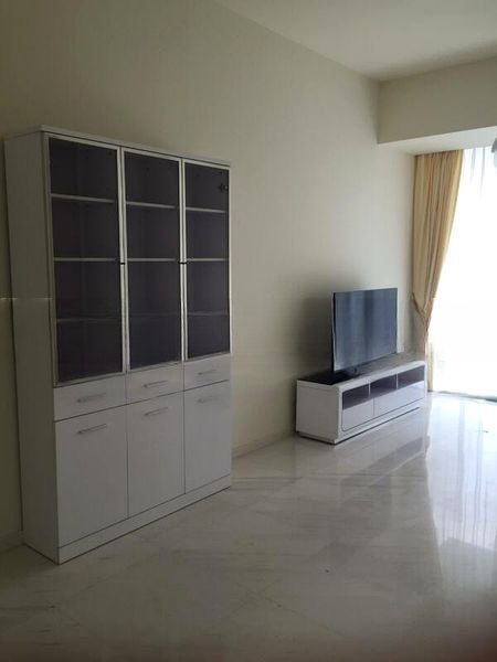 LINCOLN SUITES 4