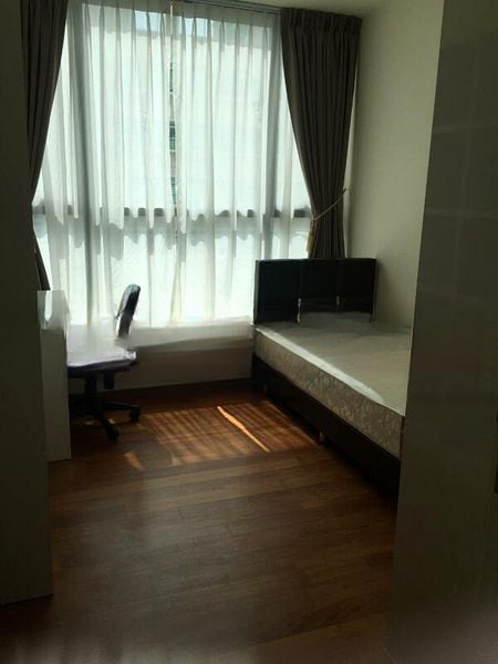 LINCOLN SUITES 5