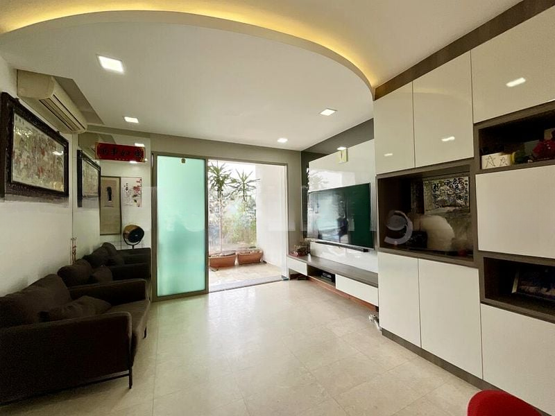 SUITES TWENTY-TWO 15