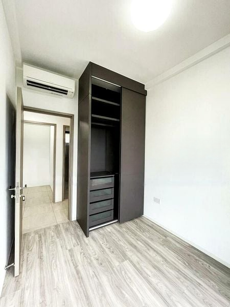 THE WOODLEIGH RESIDENCES 7