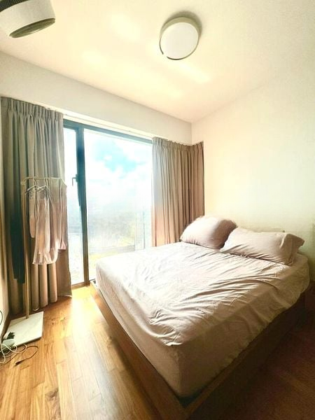 STIRLING RESIDENCES 5