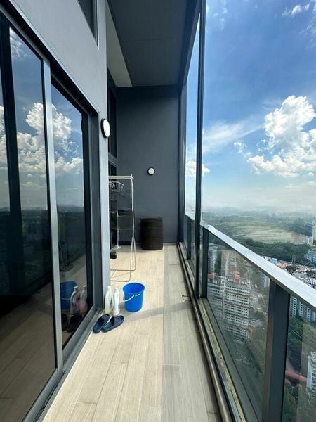 STIRLING RESIDENCES 8