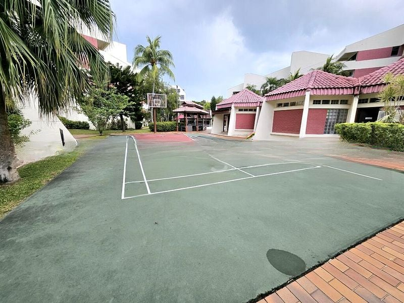 THE HACIENDA 12