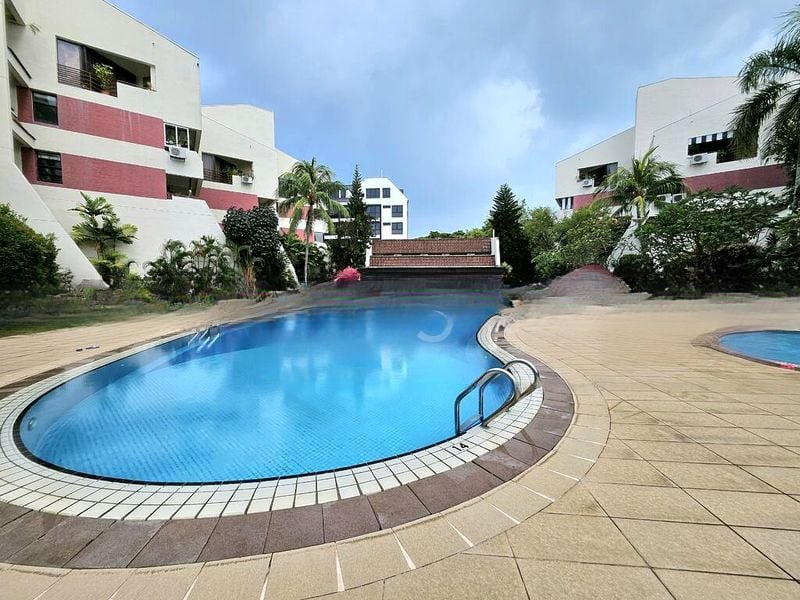 THE HACIENDA 13