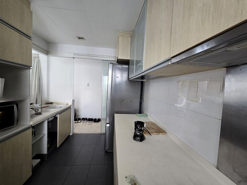 THE PARC CONDOMINIUM 9