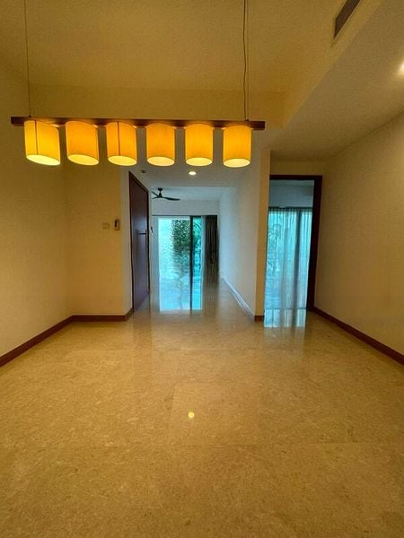 THE BERTH BY THE COVE 2