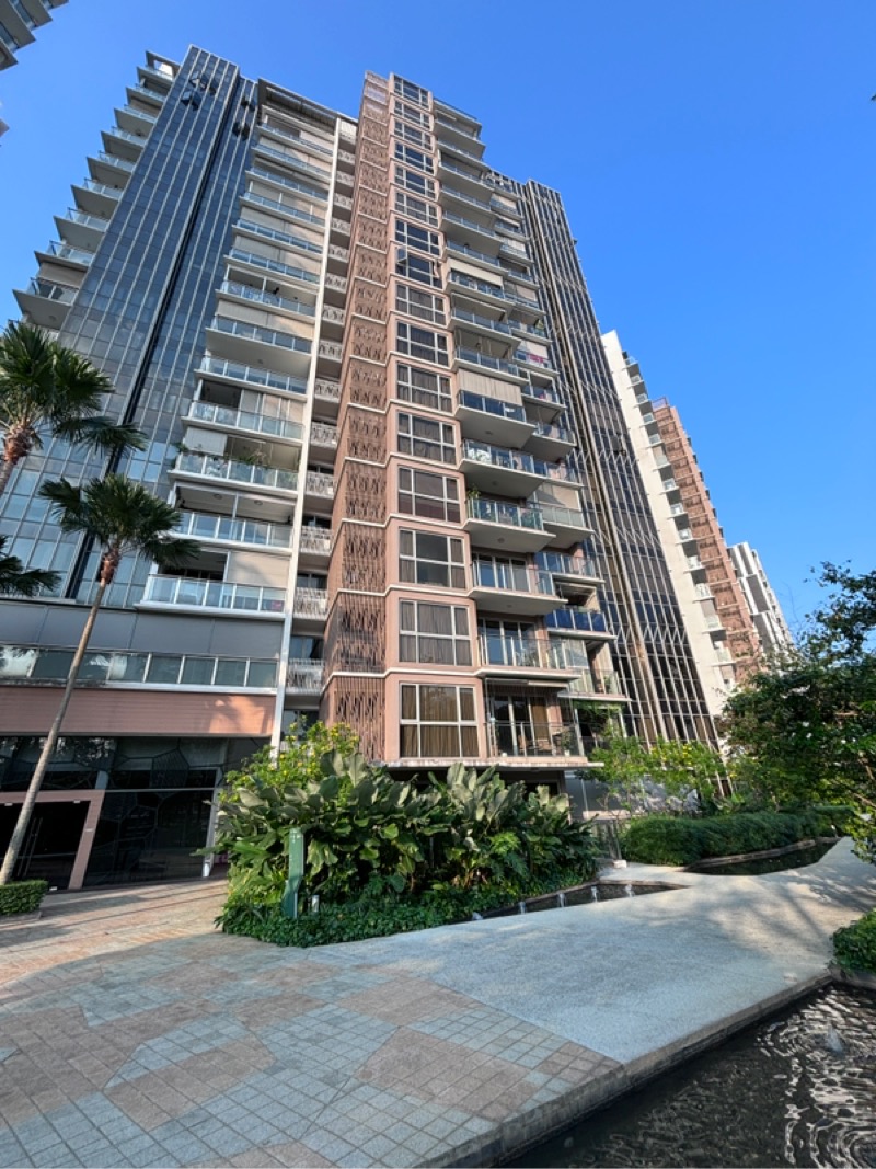 BARTLEY RESIDENCES 23