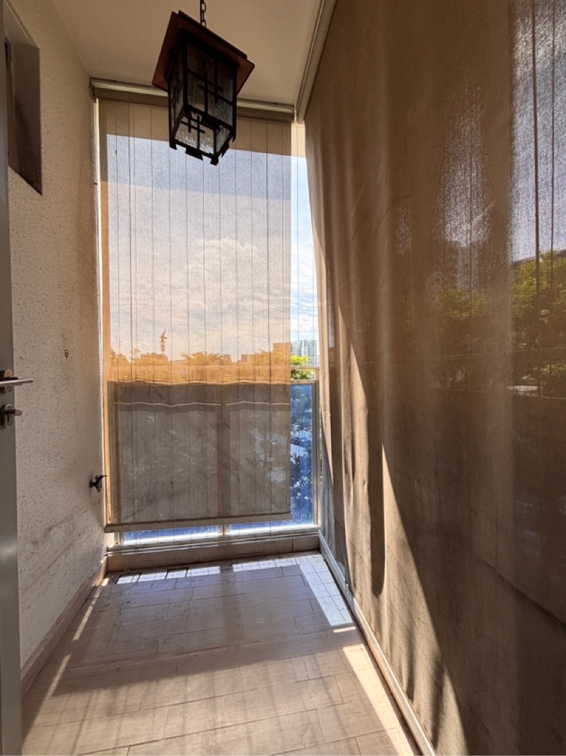 BARTLEY RESIDENCES 33