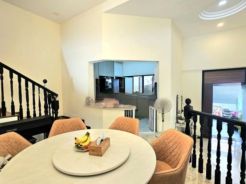 LOYANG VILLAS 9
