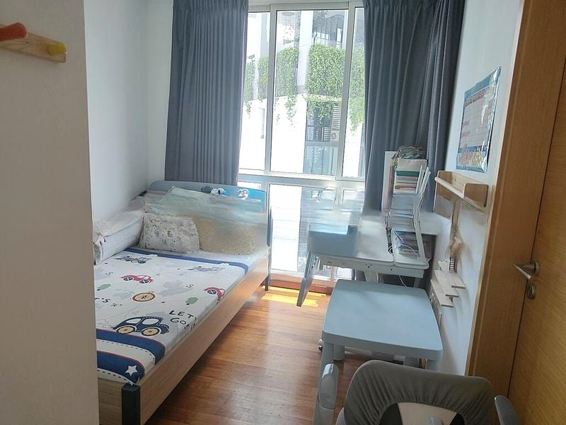 THE LINE @ TANJONG RHU 4