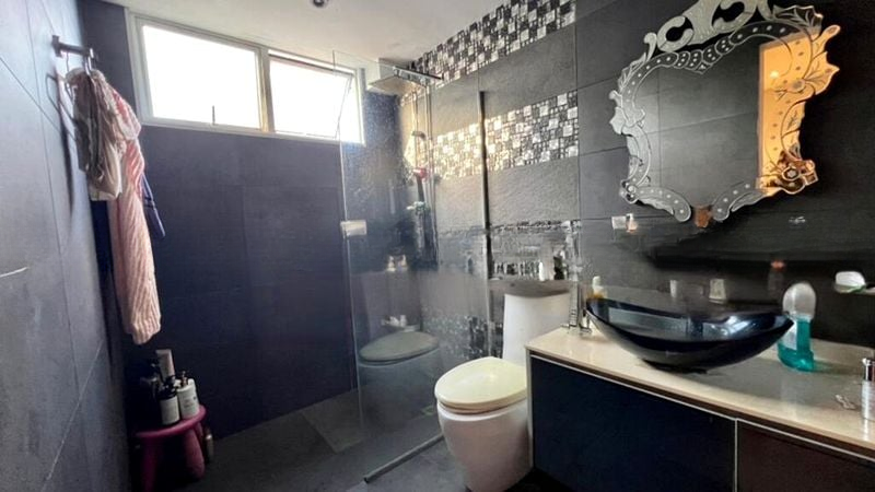 LOYANG GROVE 3