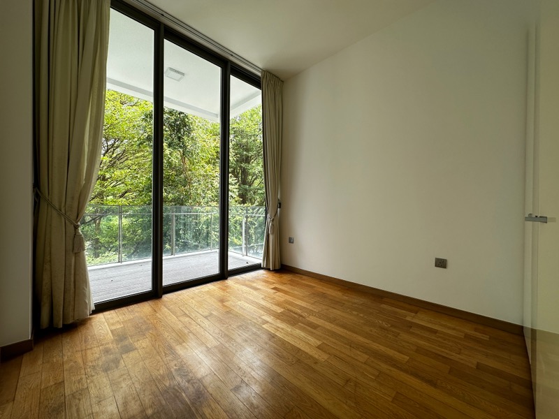 MARINA COLLECTION 11